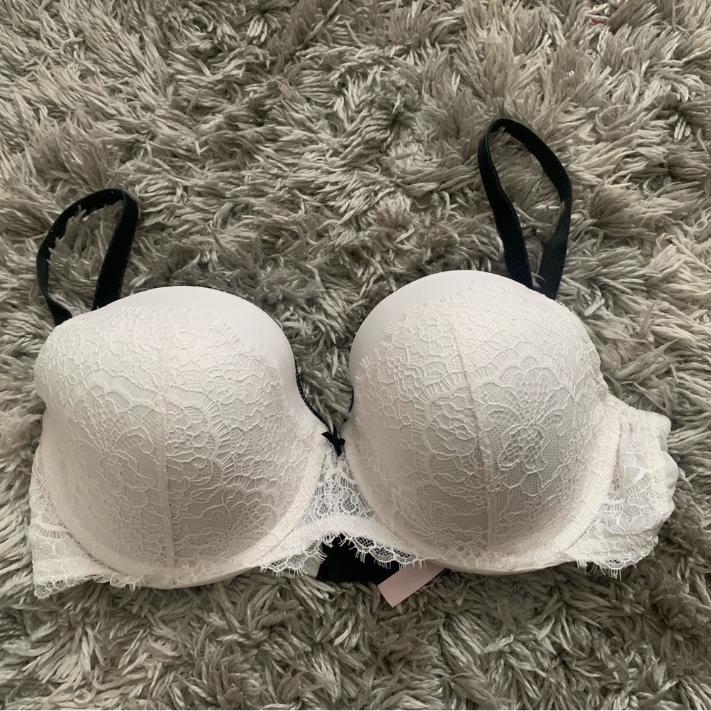 Vs bra
